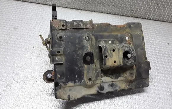 Suzuki Liana Battery tray 