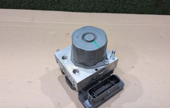 Renault Koleos II ABS Pump 476602196R 2B050911 0265956535