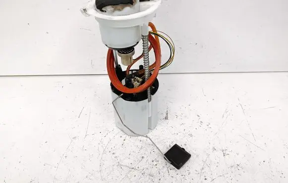 Audi Q5 SQ5 In-tank fuel pump 8R0919051K
