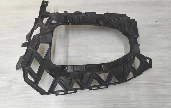 Volkswagen T-Roc Front bumper mounting bracket 2GA807723C