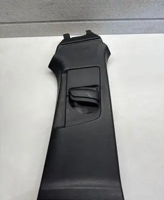 Volvo V40 (B) pillar trim (top) 31307225