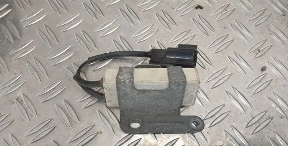 Toyota Yaris Coolant fan relay 2468106110