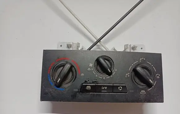 Citroen Berlingo Climate control unit 9676532480 15112011