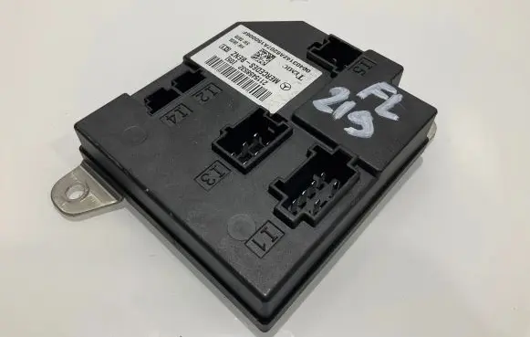Mercedes-Benz CLS C219 Comfort/convenience module 2115458532 00403142A62