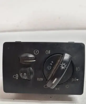 Ford Focus Light switch 4986102 3M5T13A024CA