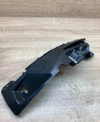 Mercedes-Benz C W205 Front bumper mounting bracket A2058852165