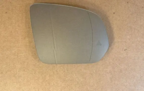 Mercedes-Benz GLE W167 Wing mirror glass A1678102801