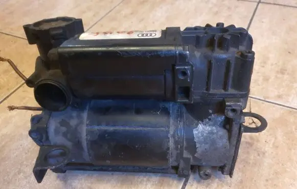 Audi A6 Allroad C5 Air suspension compressor/pump 4Z7616007