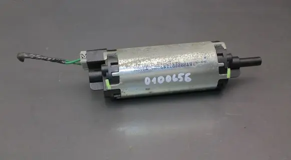 Nissan Murano Z51 Seat adjustment motor 234392010 4392010