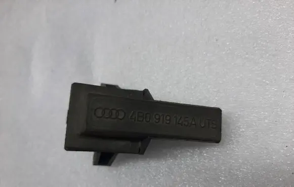Audi A3 S3 8P Other control units/modules 4B0919145A