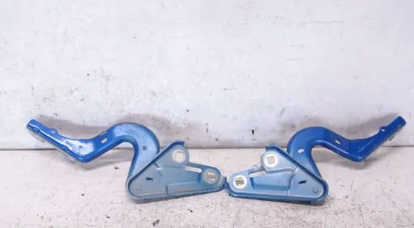Ford Puma Engine bonnet/hood hinges L1TBS16801AA L1TBS16800AA