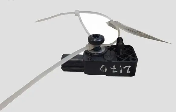 Opel Insignia A Airbag deployment crash/impact sensor 13502341