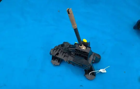 BMW X1 F48 F49 Gear shifter/selector 5B3AF07