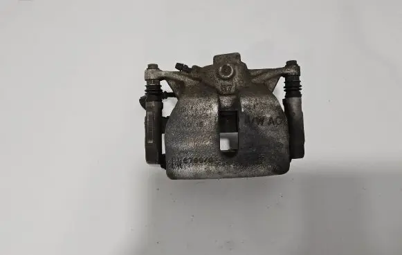 Volkswagen Tiguan Front brake caliper 8V0615124D 8V0615124