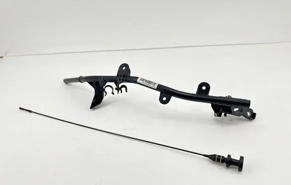 BMW 5 F10 F11 Oil level dip stick 851181801