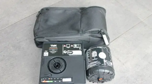 BMW X5 G05 Tire air pump compressor 6898012 6898021 AIRCOMPRESSOR