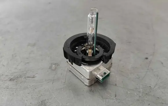 Jaguar XF X250 Xenon bulb 66340hbi