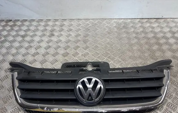 Volkswagen Touran I Front grill 1T0853651