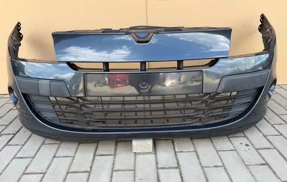 Renault Megane III Front bumper 620220004R