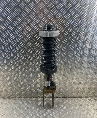 Volkswagen Touareg II Front shock absorber with coil spring 7P6413032AJ