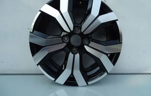 R16 alloy rim
