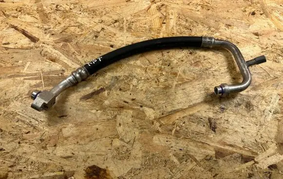 Nissan Leaf II (ZE1) Air conditioning (A/C) pipe/hose 924805SH0B