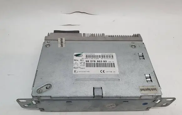 Peugeot 308 Radio/CD/DVD/GPS head unit 9807886380 031216700