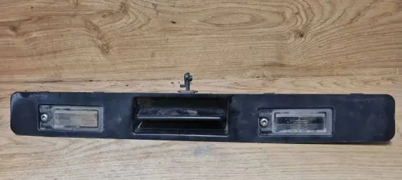 Volvo XC70 Tailgate/trunk/boot exterior handle 9203101