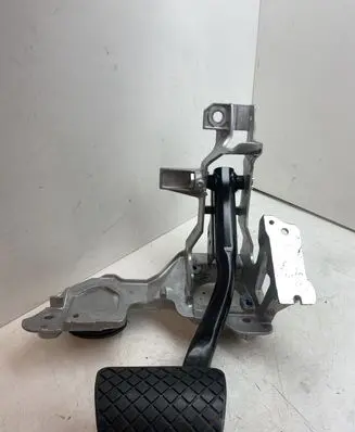 Audi A4 S4 B9 Brake pedal 8W1723117B 8W1723140B