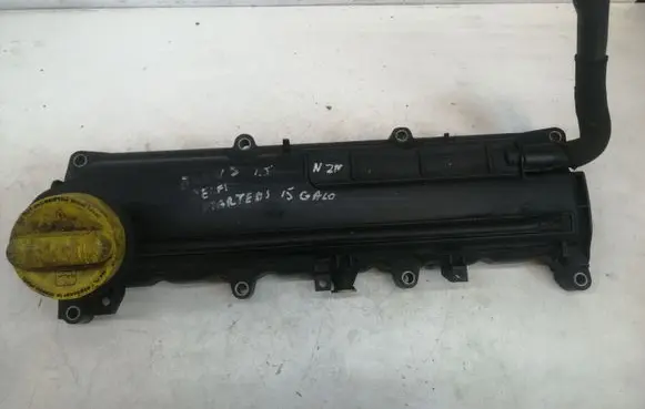 Renault Modus Rocker cam cover 8200379908 FE9182B