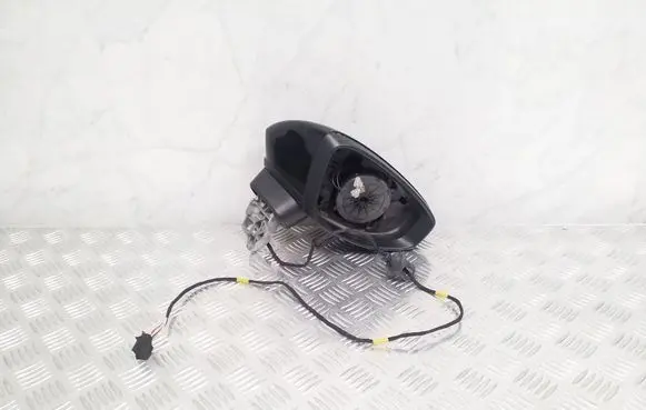 Audi A3 8Y Front door electric wing mirror 