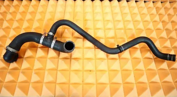 Ford Ka Engine coolant pipe/hose