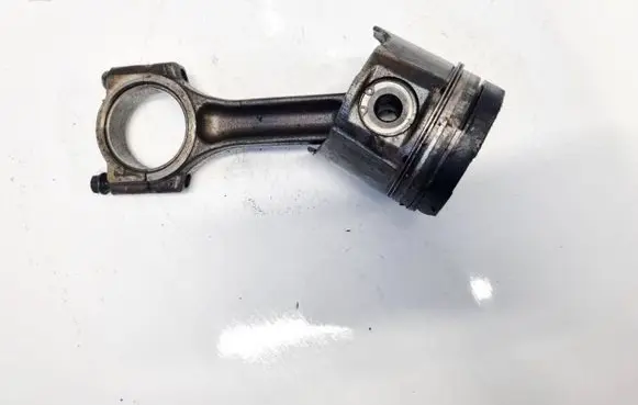 Renault Scenic I Piston with connecting rod 0803042