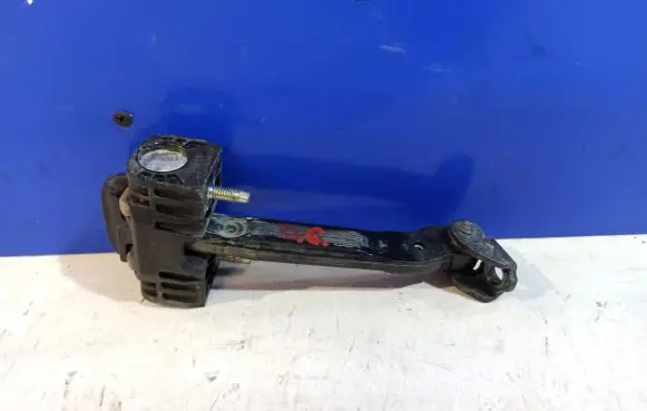 Volvo V60 Rear door check strap stopper 31298467