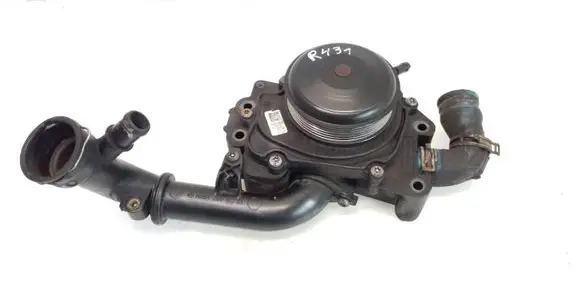 Mercedes-Benz E W212 Water pump A6512006401 A6512006301 A6512000251