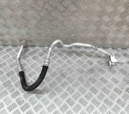 Audi RS3 Air conditioning (A/C) pipe/hose 8V0816743