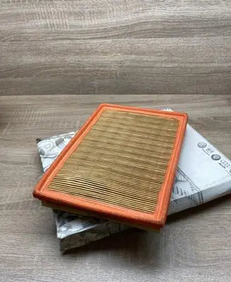 Volkswagen Fox Air filter 030129620F