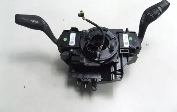 Ford C-MAX II A set of switches BV6T-13N064-AJ