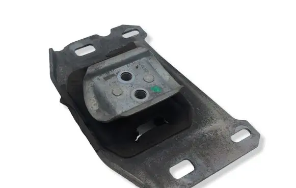 Peugeot 308 Gearbox mount 9813699680