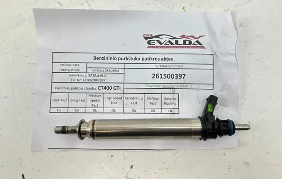Mercedes-Benz CLA C117 X117 W117 Fuel injector A2560700187