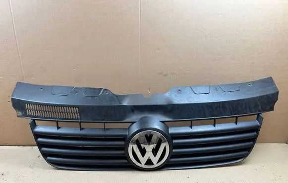 Volkswagen Transporter - Caravelle T5 Front grill 7H0807101