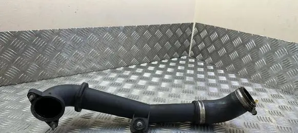 Skoda Octavia Mk3 (5E) Intercooler hose/pipe 04L145770S