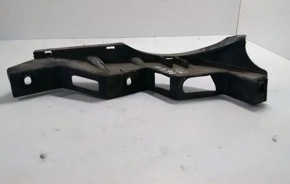 Volkswagen PASSAT B6 Headlight/headlamp mounting bracket 3C0807890