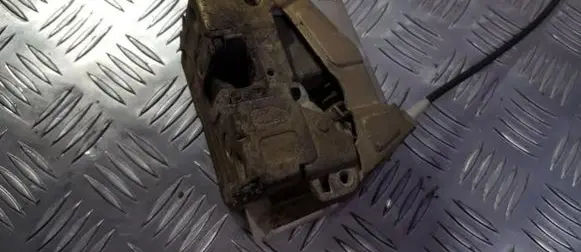 Renault Megane I Rear door lock
