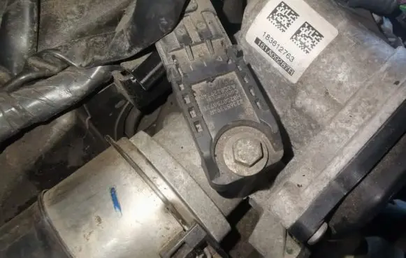 Nissan Qashqai Air pressure sensor 223653394r 8200758731