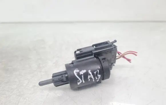 Audi A6 S6 C6 4F Brake pedal sensor switch 3B0945511C
