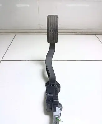 Peugeot 208 Accelerator throttle pedal 9671433780 6PV00994941 86ES013046570
