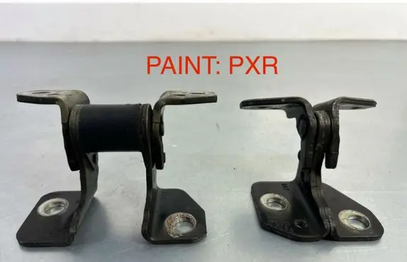 Jeep Grand Cherokee Front door lower hinge 85574F
