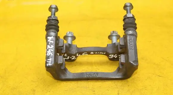 Mercedes-Benz B W246 W242 Brake caliper pad carrier rear 