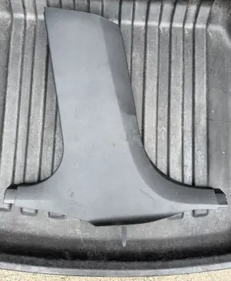 BMW 6 G32 Gran Turismo (B) pillar trim (bottom) 51437380683 7380683 60829010